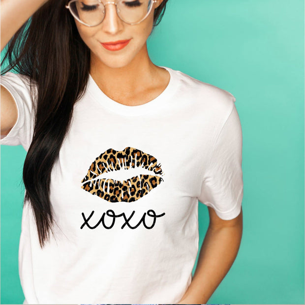 xoxo Kisses T-Shirt